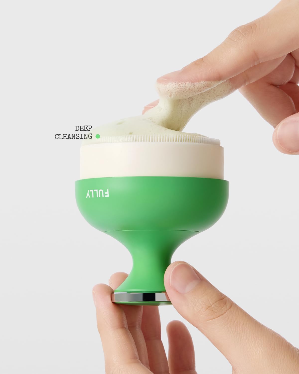 FULLY-Pore Cleansing Silicon Brush